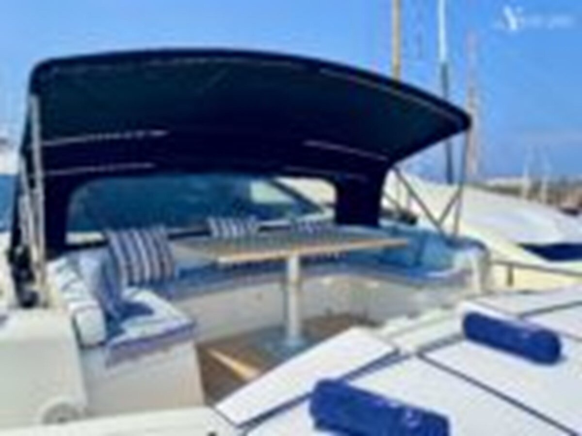 2011 SUNSEEKER 88' 2