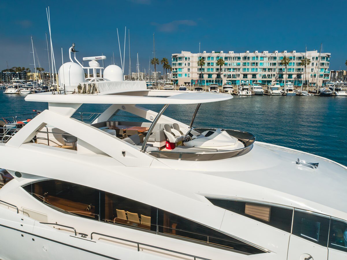 2011-sunseeker-88-65bfaa