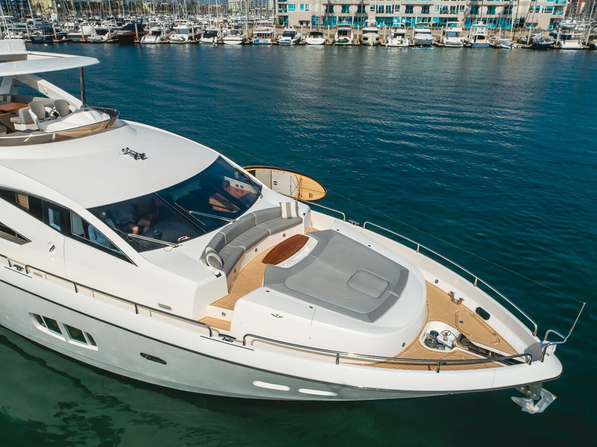 2011-sunseeker-88-65bfaa