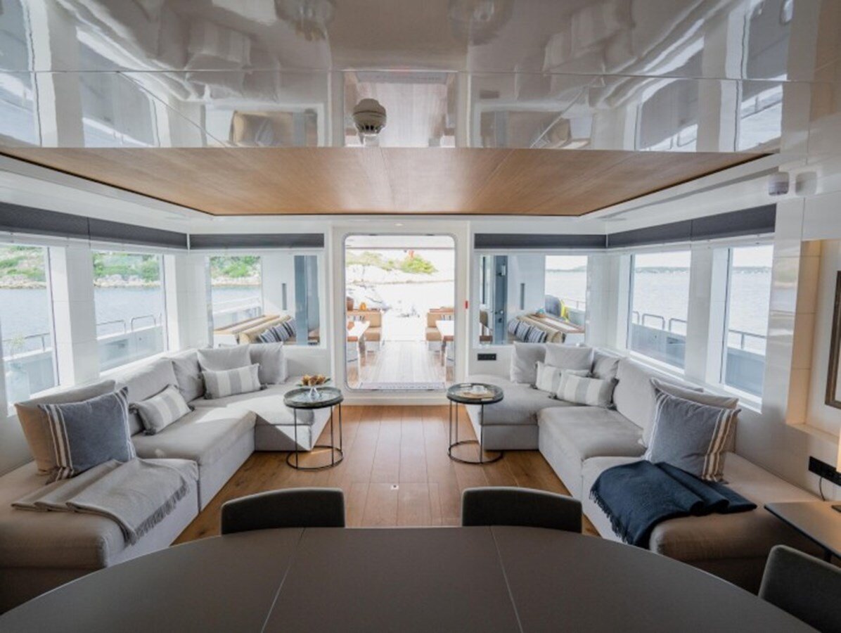 2011 TANSU YACHTS 119' 6