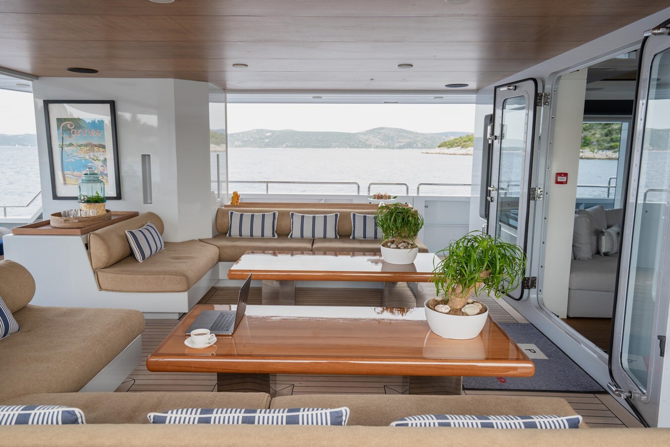 2011-tansu-yachts-119-6-888e97