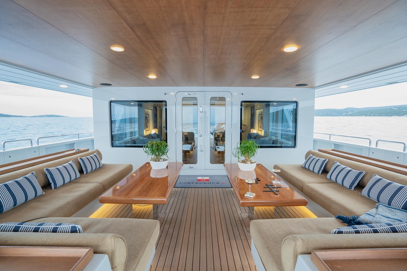 2011-tansu-yachts-119-6-888e97