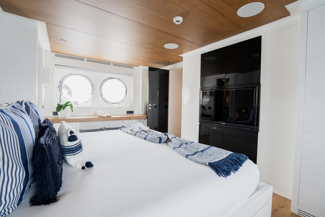 2011-tansu-yachts-119-6-888e97