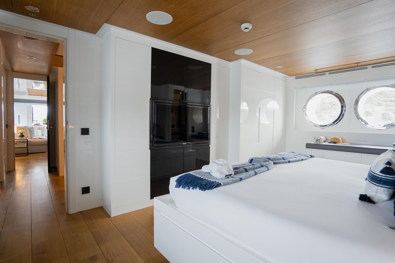 2011-tansu-yachts-119-6-888e97