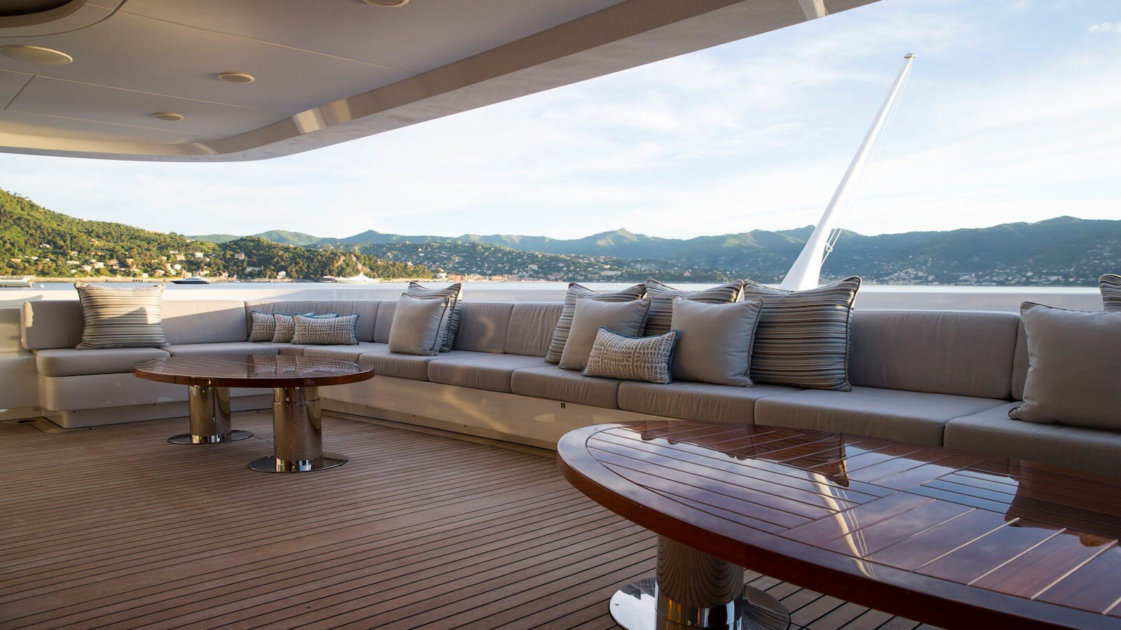 2011 TURQUOISE YACHTS 181' 10