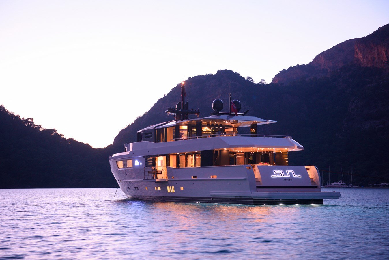 2012-arcadia-yachts-116-6-ae136e