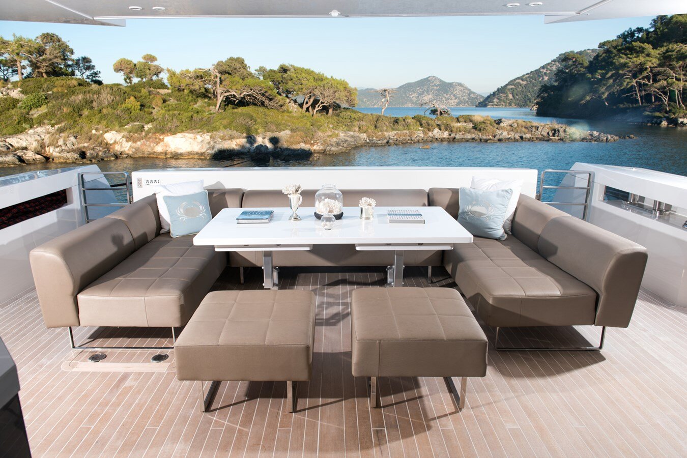 2012-arcadia-yachts-116-6-ae136e