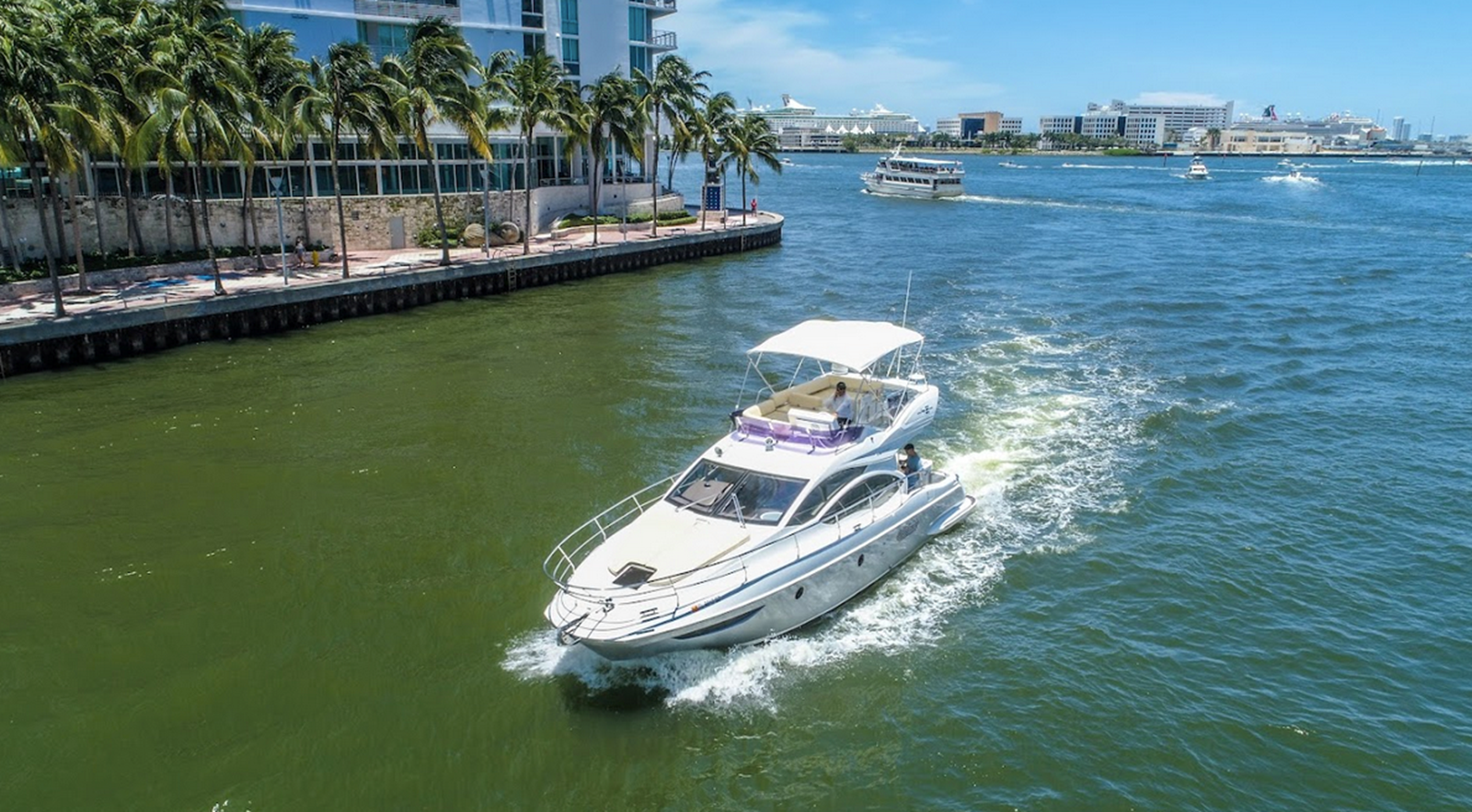 2012-azimut-yachts-42-5c0141