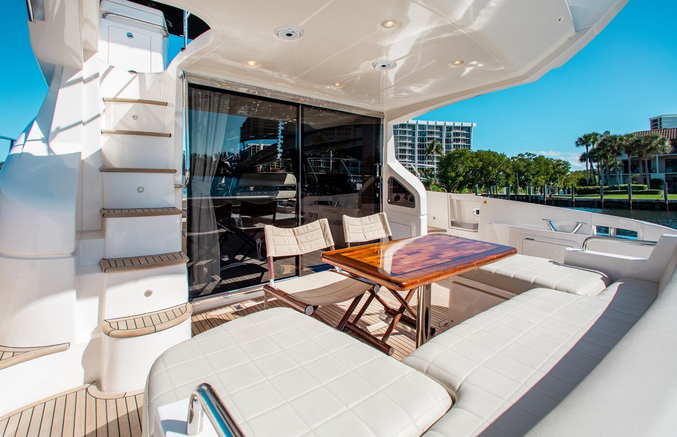 2012-azimut-yachts-54-9-2c3424