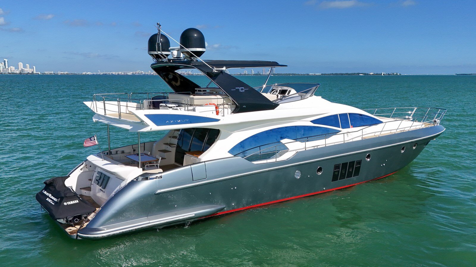 2012-azimut-yachts-71-d033ee