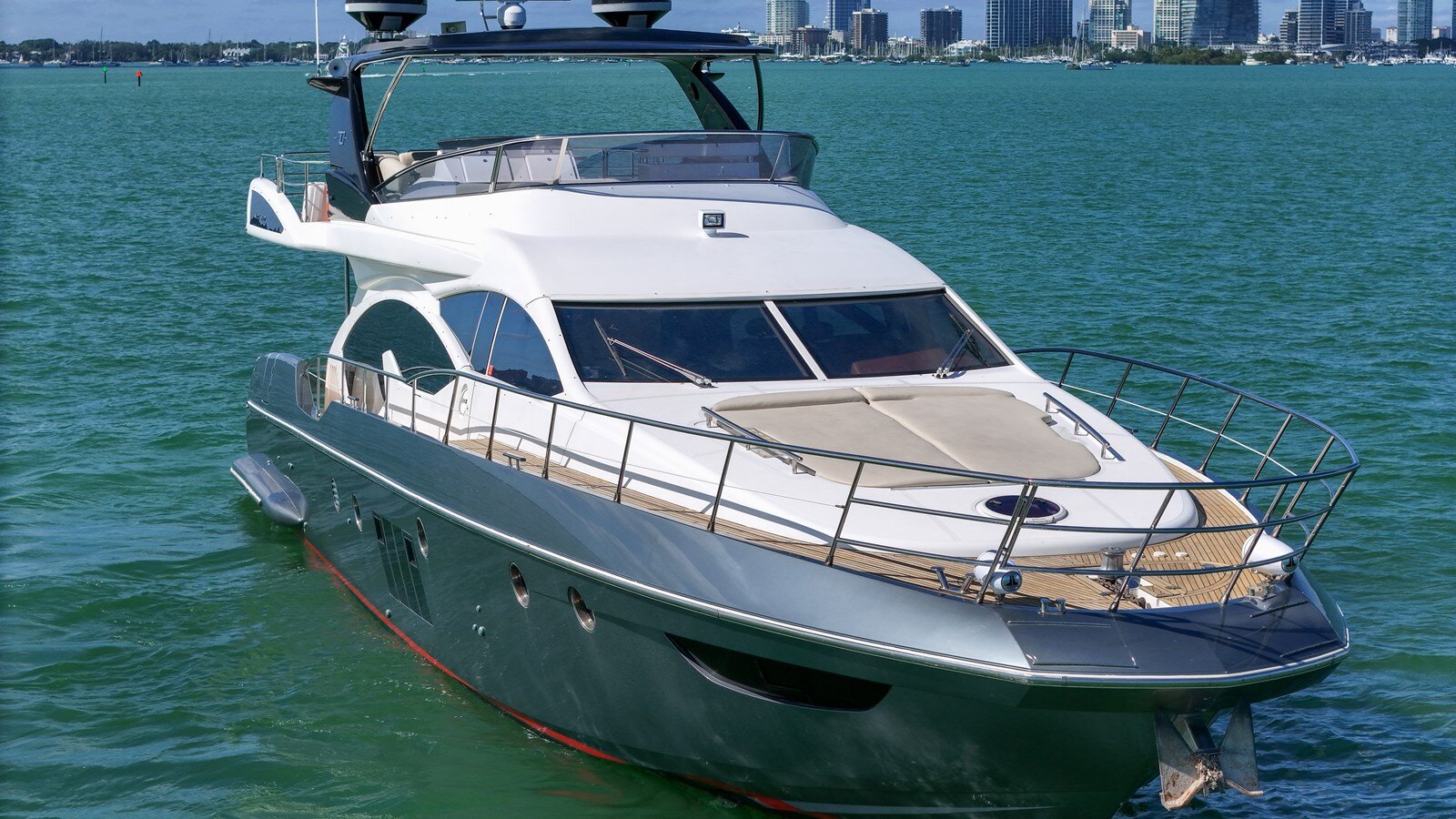 2012 AZIMUT YACHTS 71'