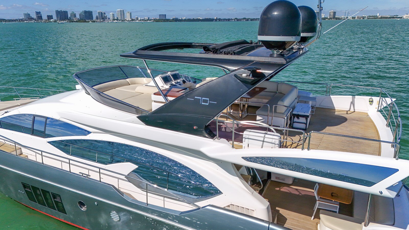 2012 AZIMUT YACHTS 71'