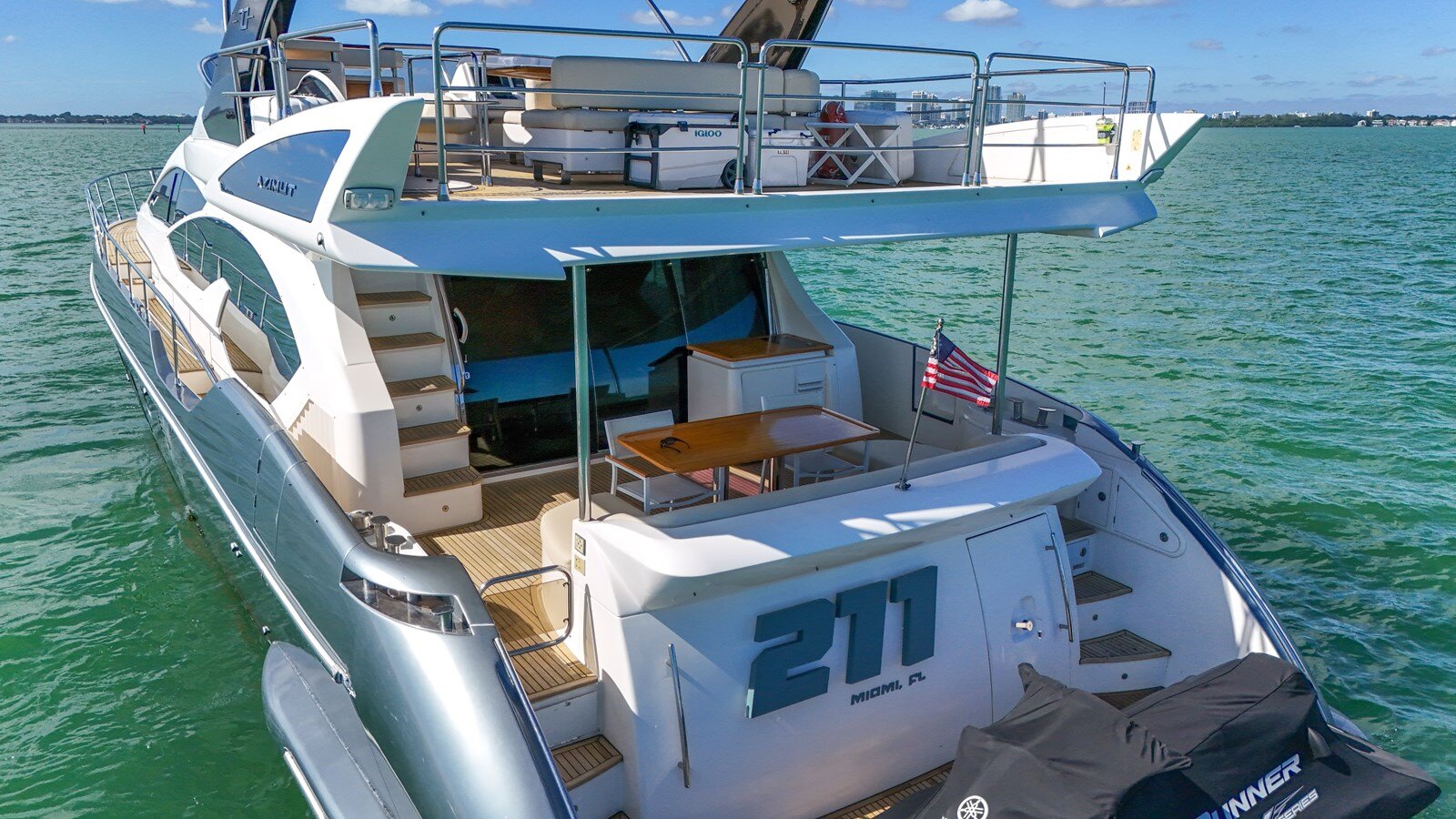 2012 AZIMUT YACHTS 71'