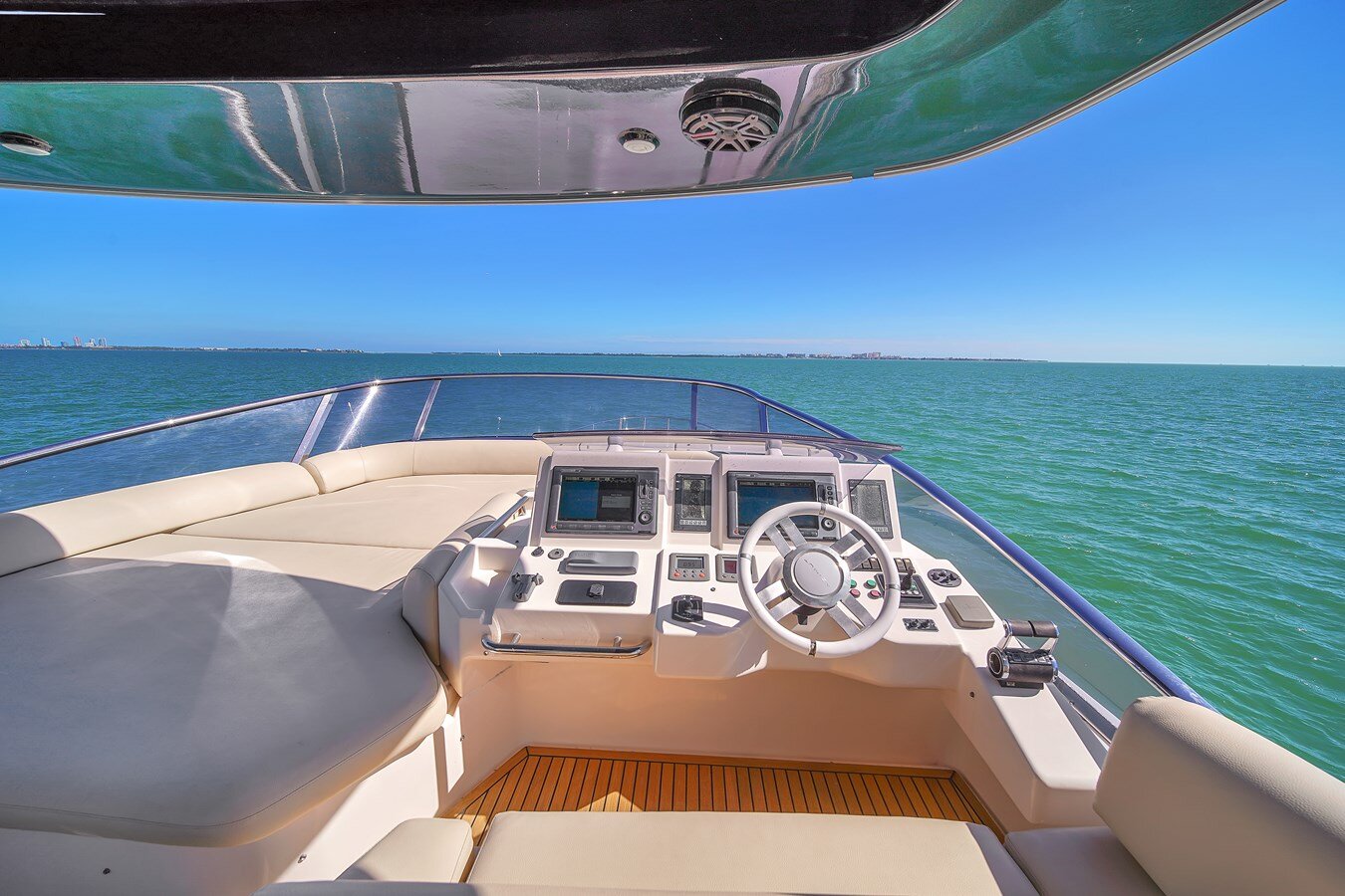 2012 AZIMUT YACHTS 71'