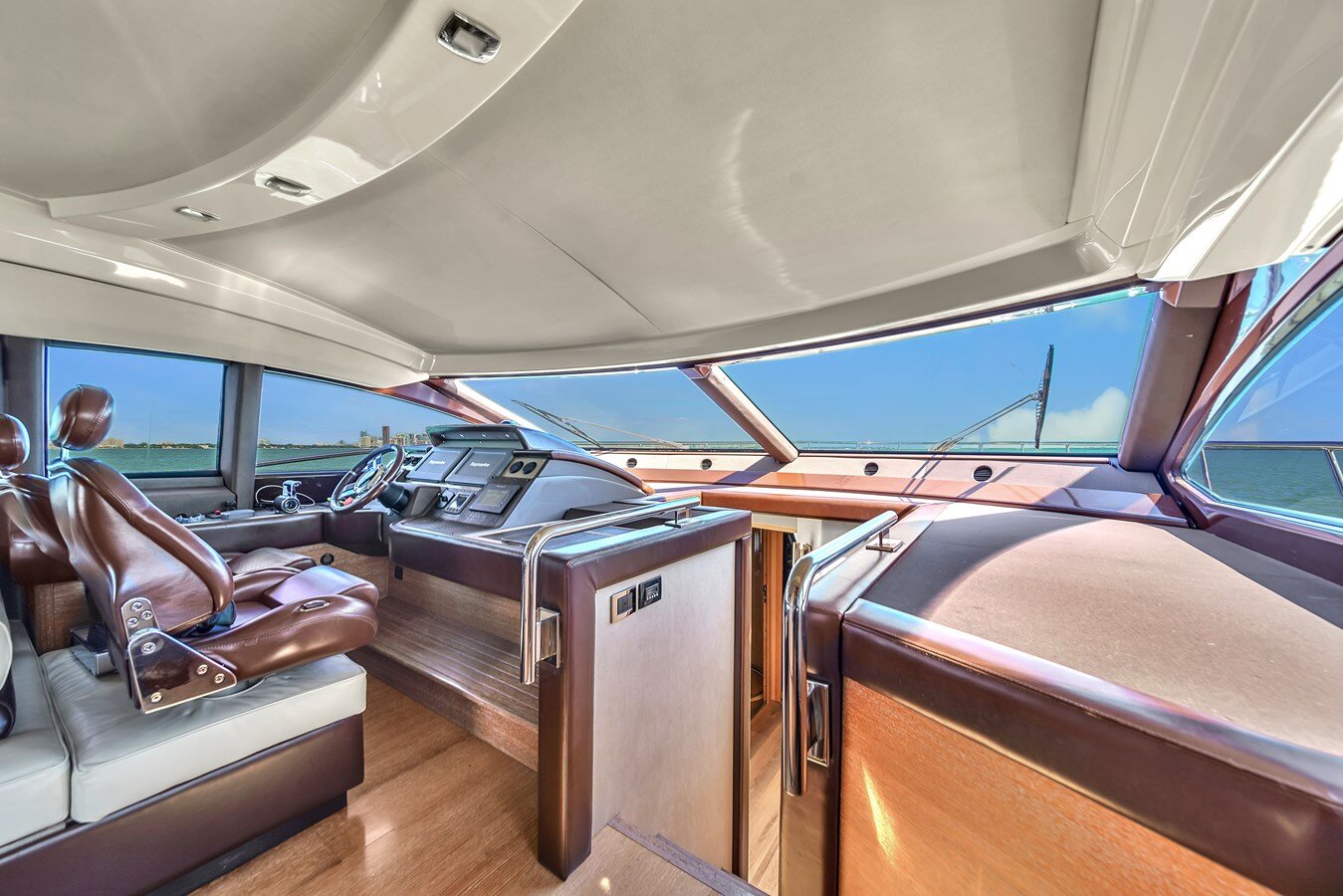 2012 AZIMUT YACHTS 71'