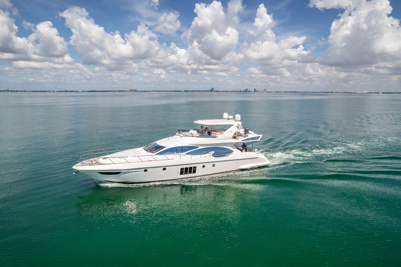 2012-azimut-yachts-7570-d40a0b