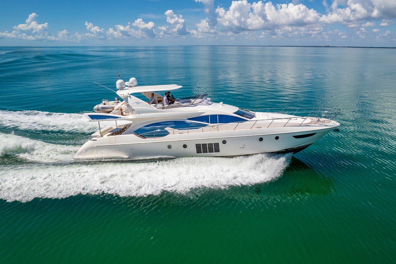 2012-azimut-yachts-7570-d40a0b