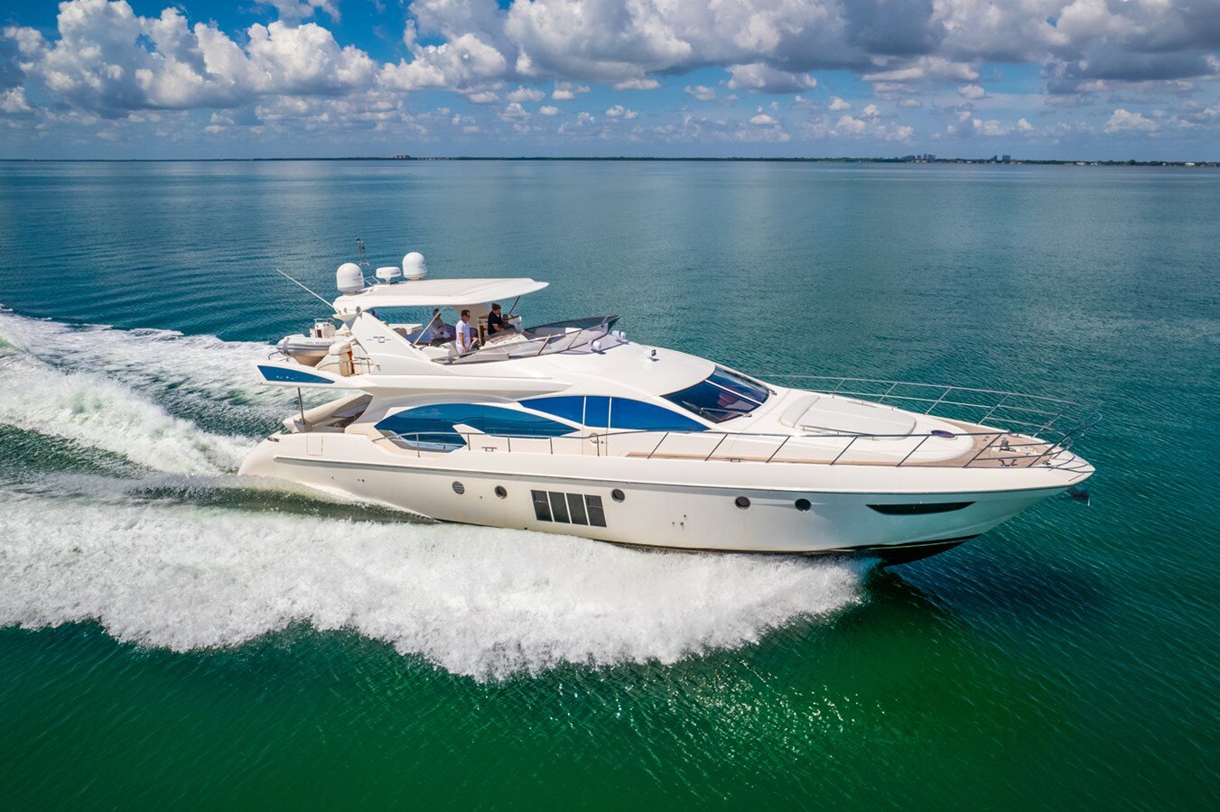 2012-azimut-yachts-7570-d40a0b
