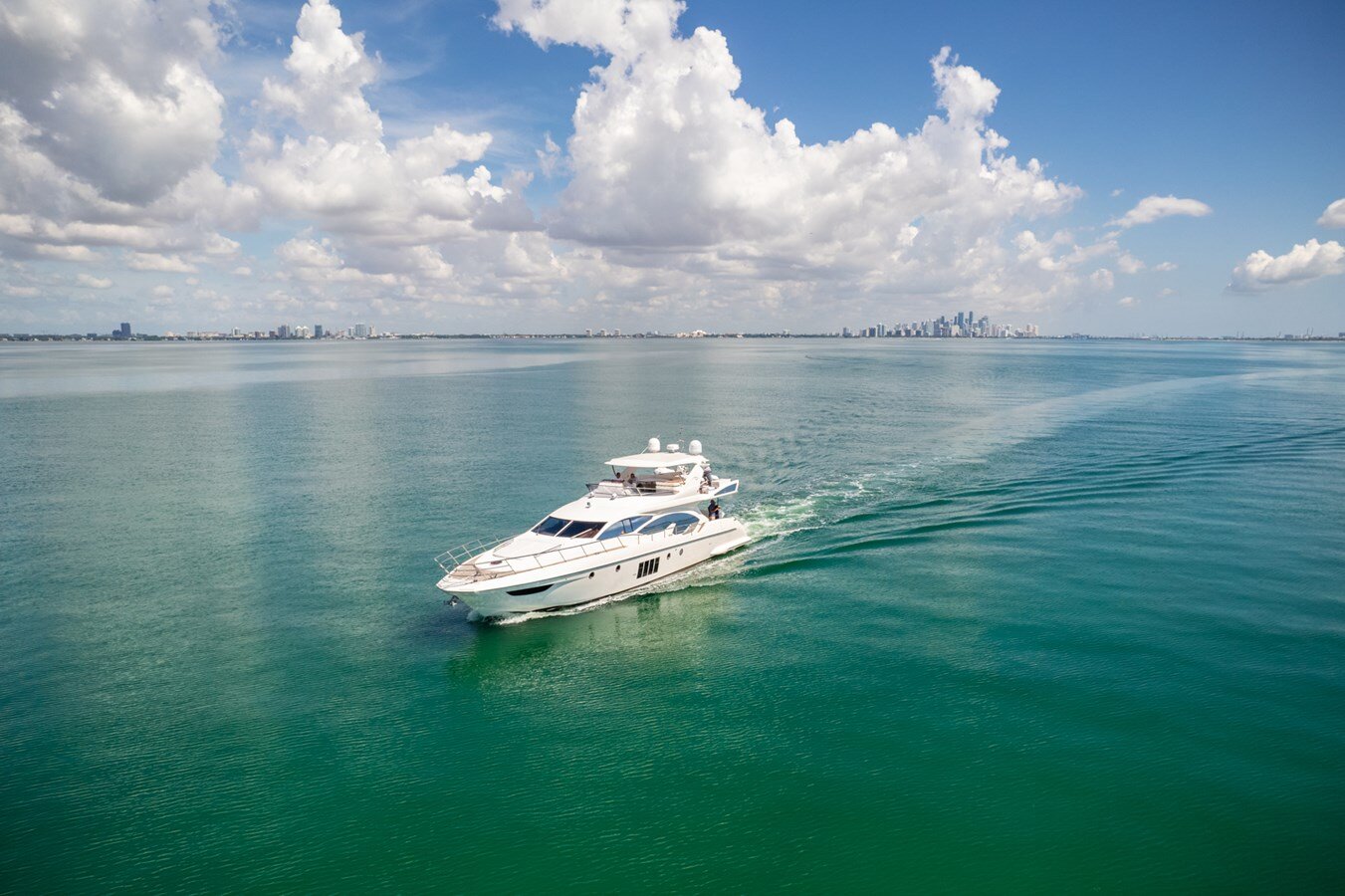 2012-azimut-yachts-7570-d40a0b