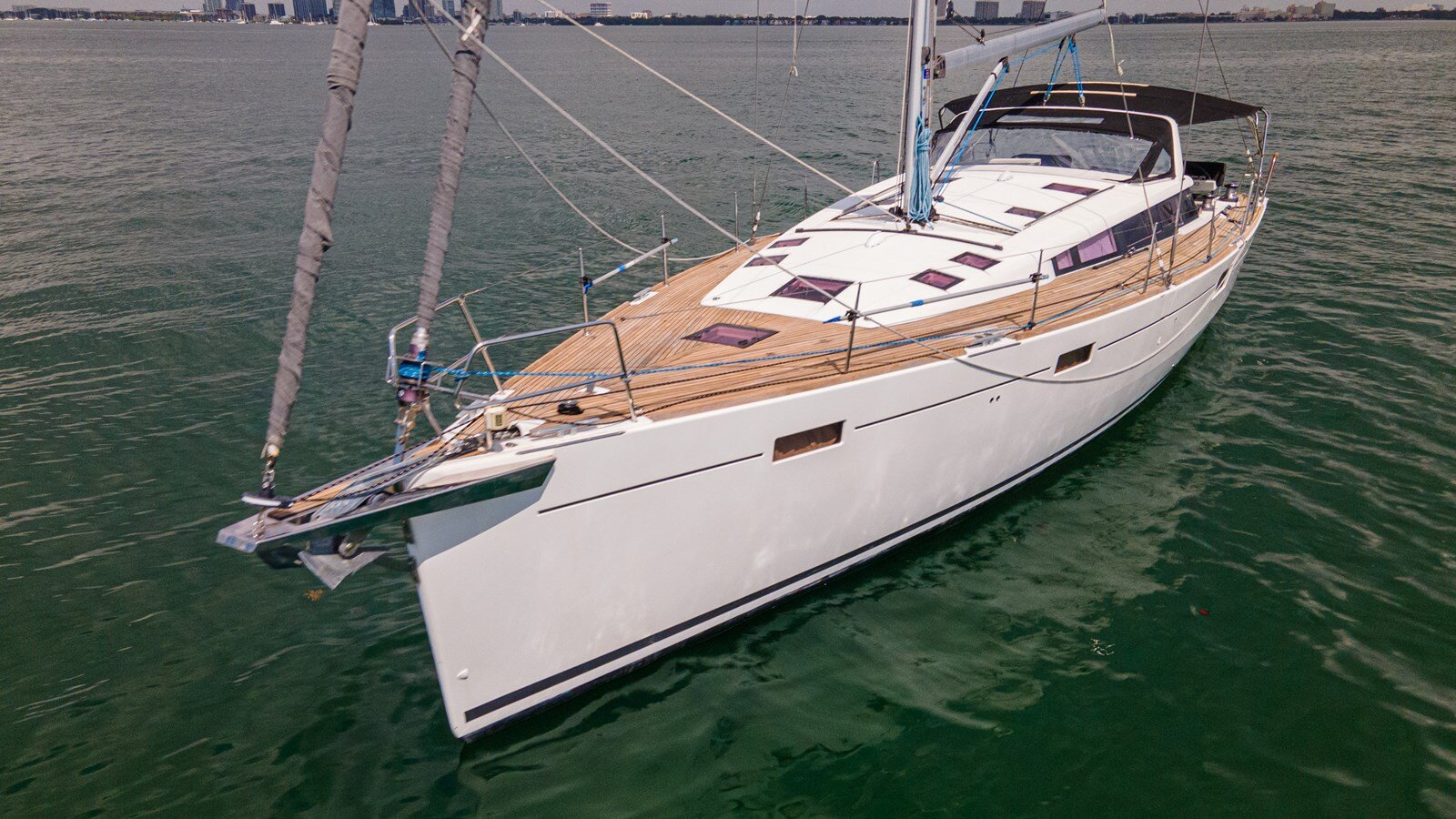 2012-beneteau-49-6-4bdb9b