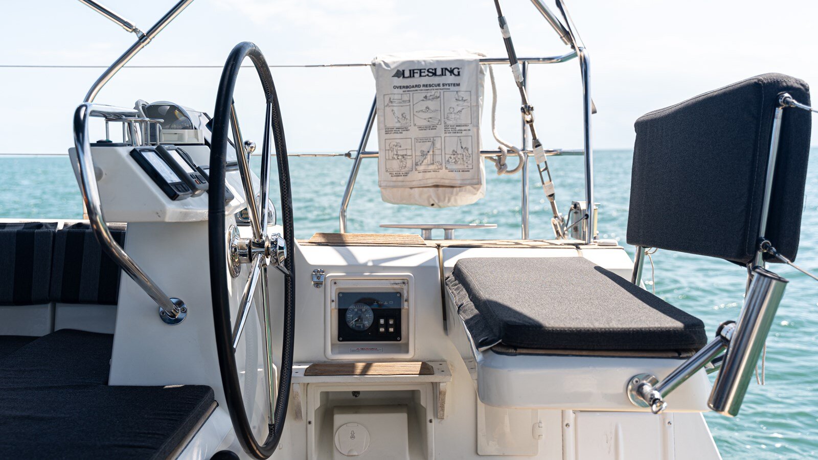 2012-beneteau-49-6-4bdb9b