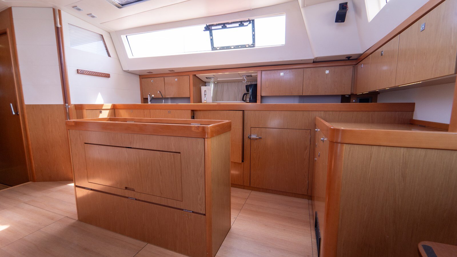 2012-beneteau-49-6-4bdb9b