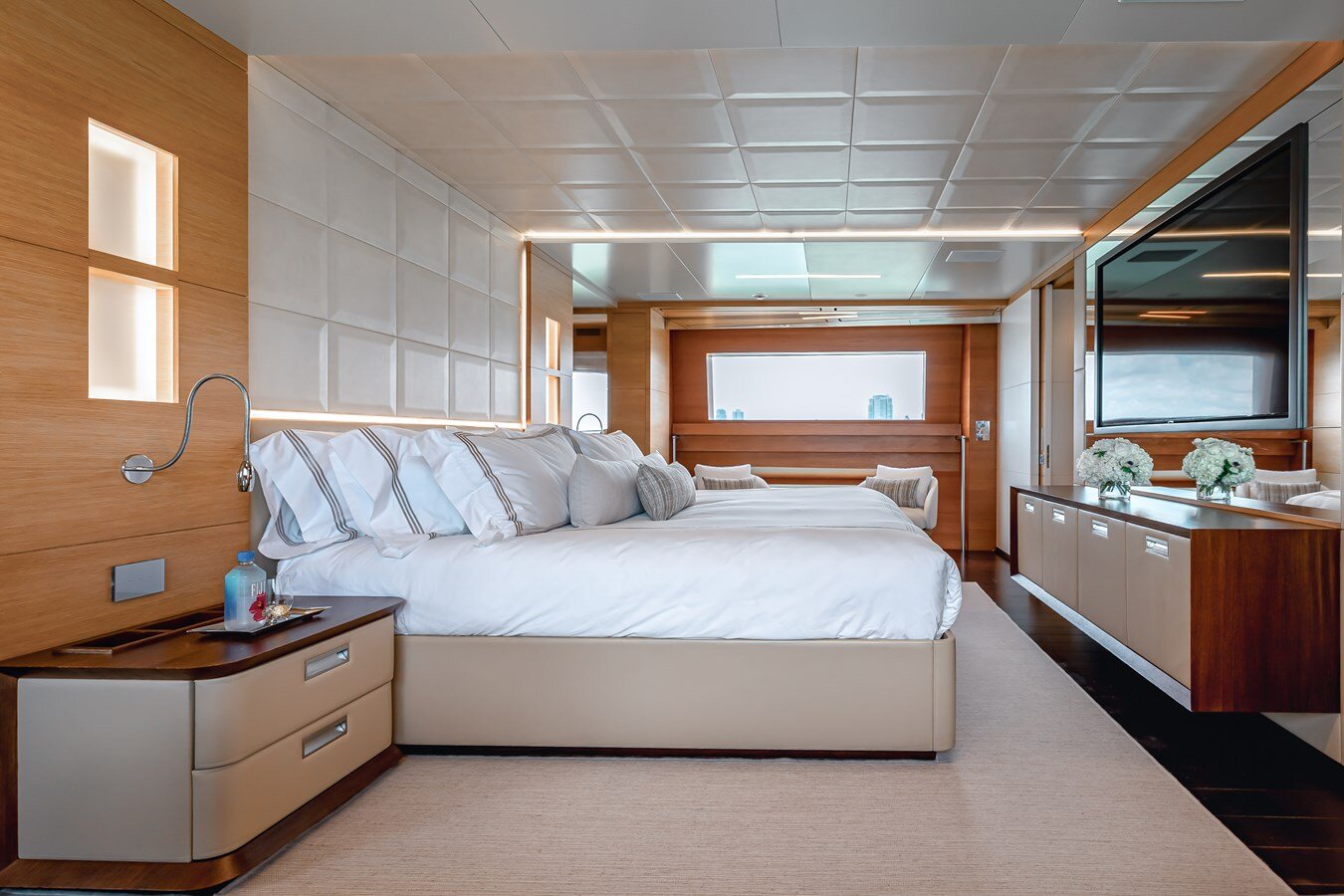 2012-benetti-132-86c448