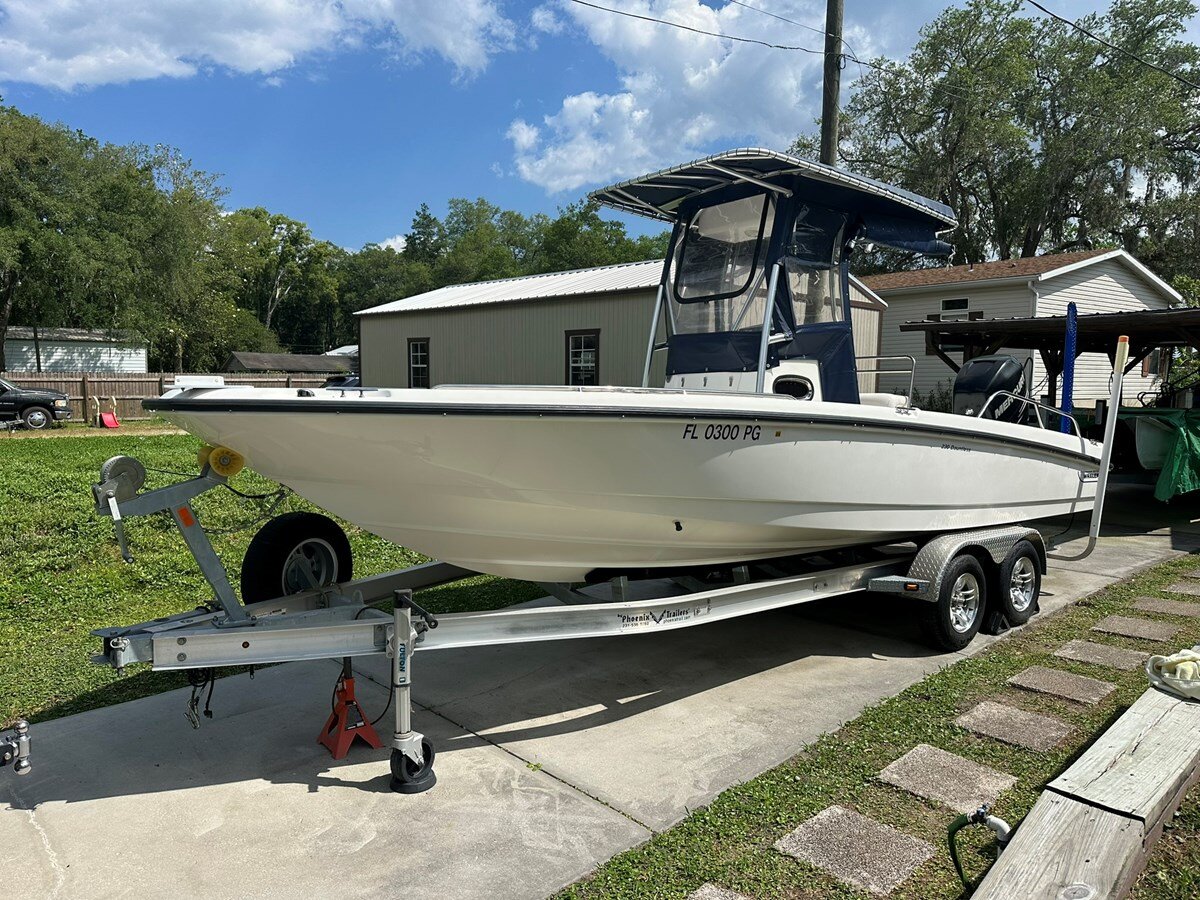 2012-boston-whaler-23-6-59980b