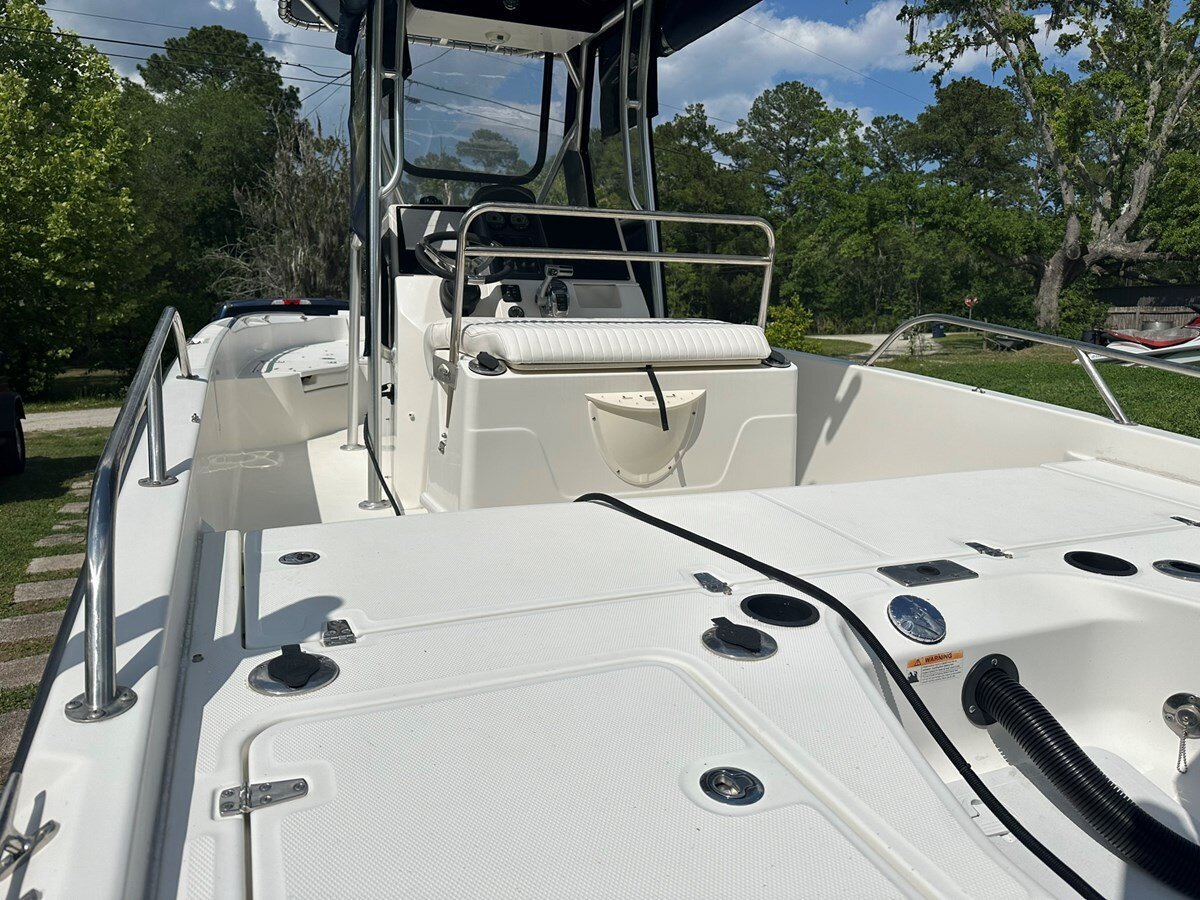 2012-boston-whaler-23-6-59980b