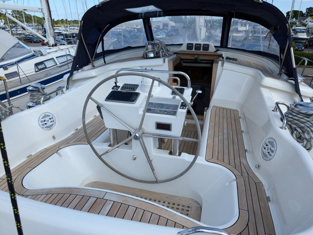 2012-discovery-55-9-dba320