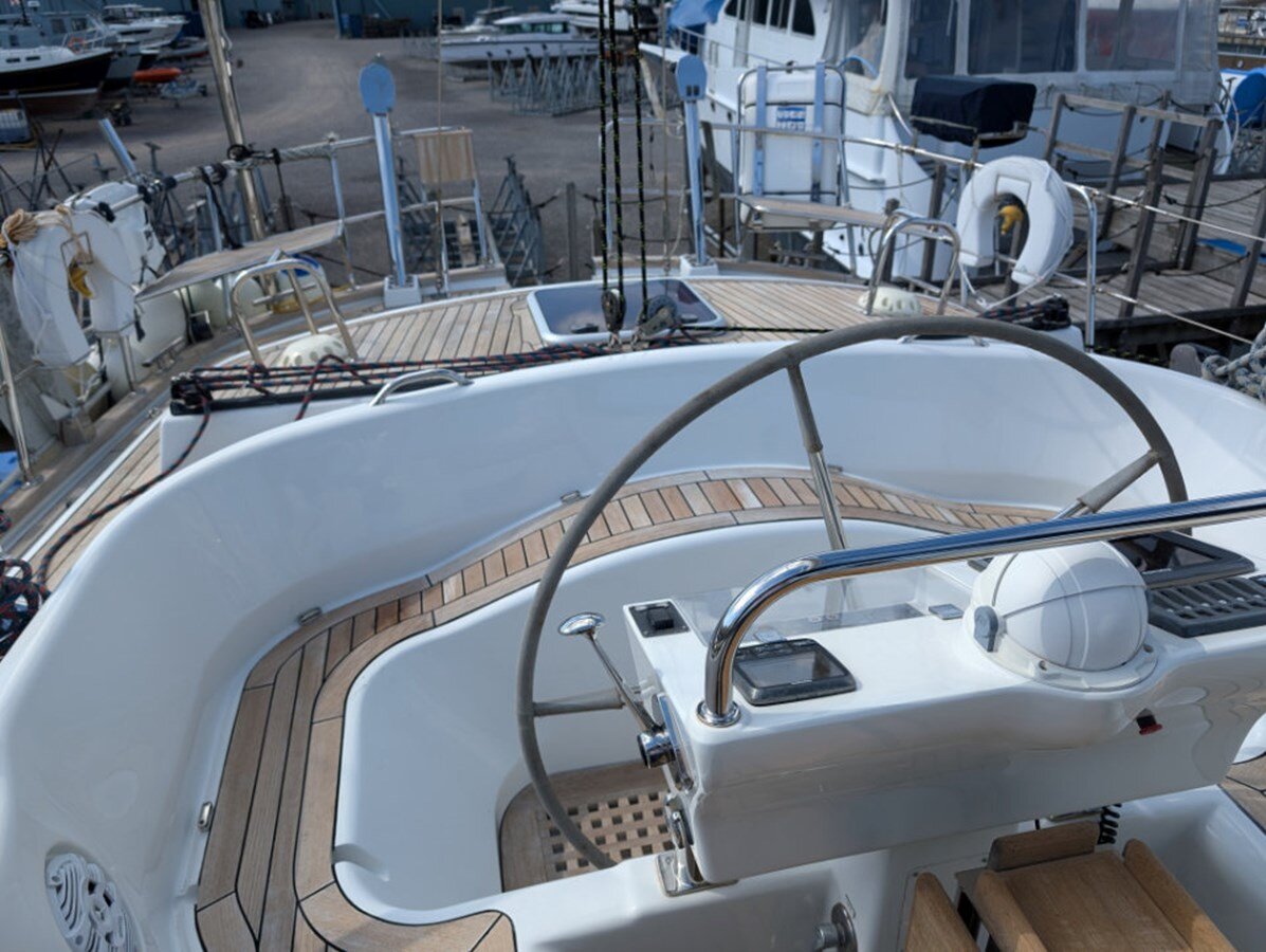 2012-discovery-55-9-dba320