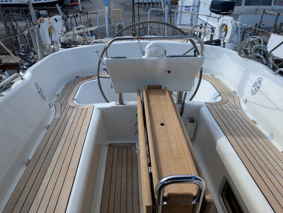 2012-discovery-55-9-dba320