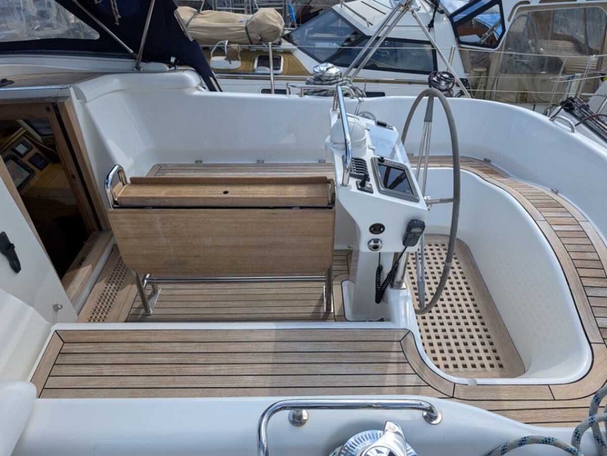 2012-discovery-55-9-dba320