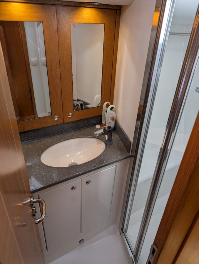 2012-discovery-55-9-dba320