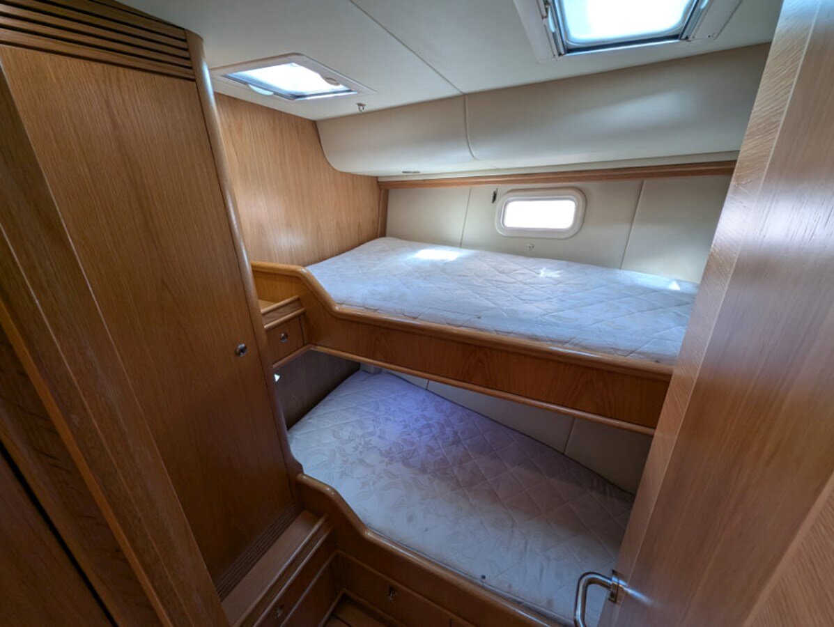 2012-discovery-55-9-dba320