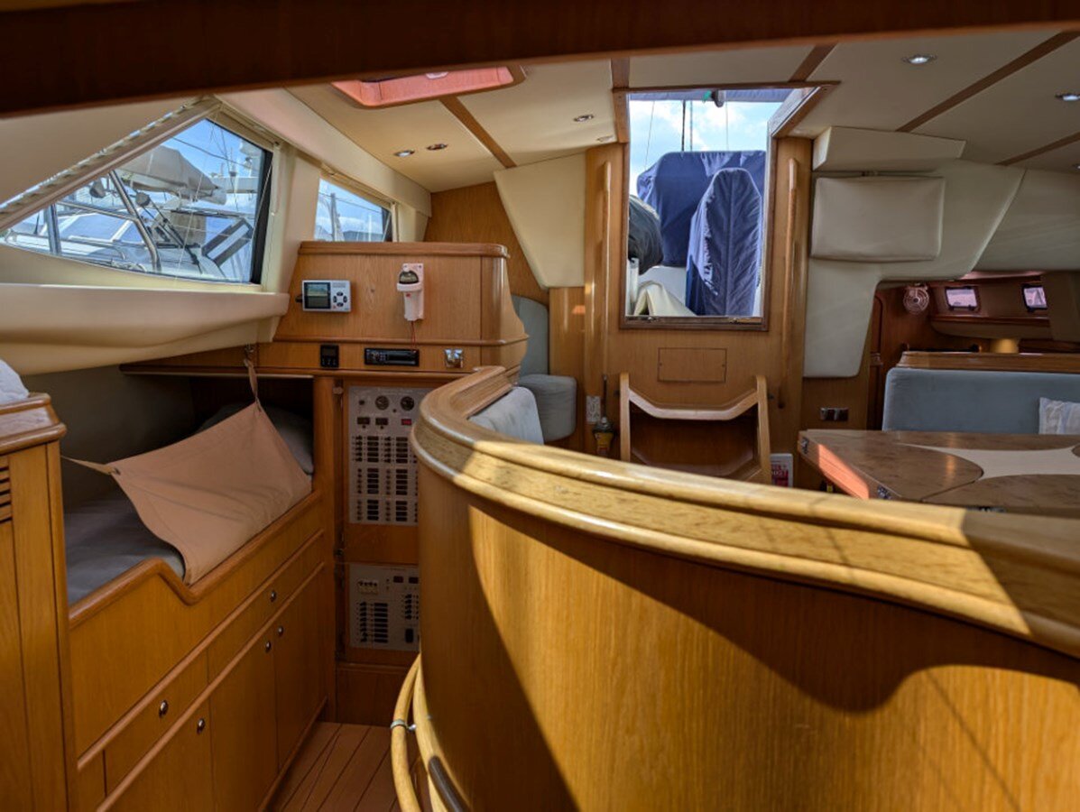 2012-discovery-55-9-dba320