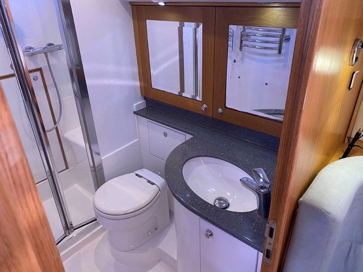 2012-discovery-55-9-dba320