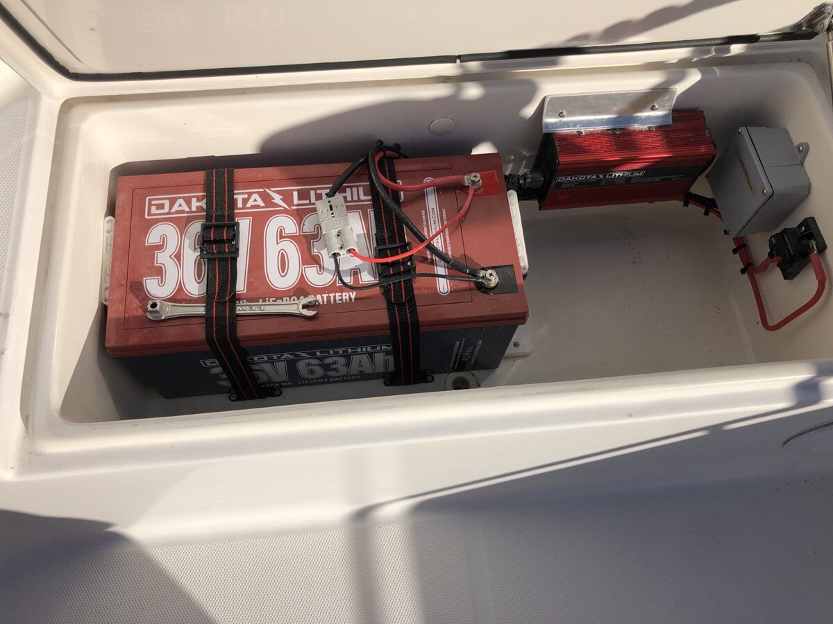 2012-edgewater-23-ed22e8