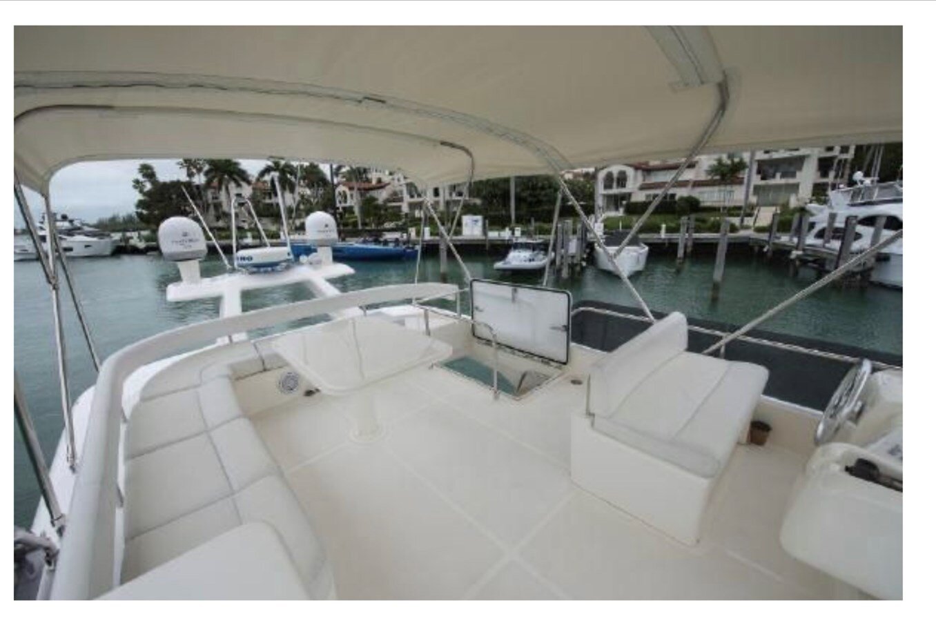 2012-ferretti-yachts-52-11-e6824b