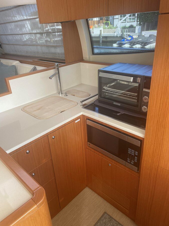 2012-ferretti-yachts-52-11-e6824b