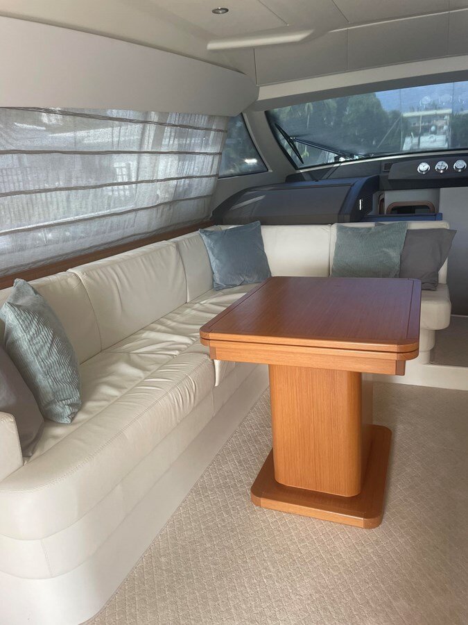 2012-ferretti-yachts-52-11-e6824b