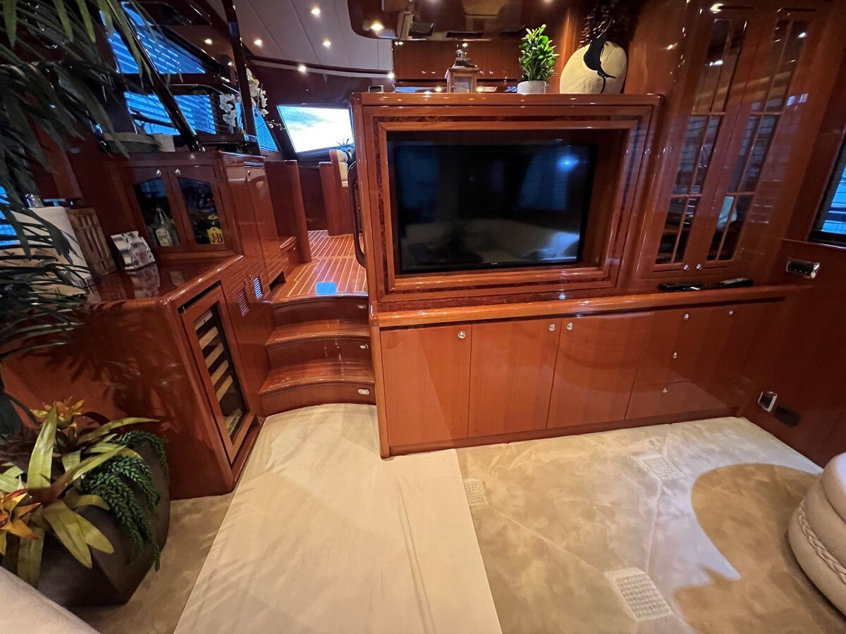 2012-hampton-yachts-62-e7ee71