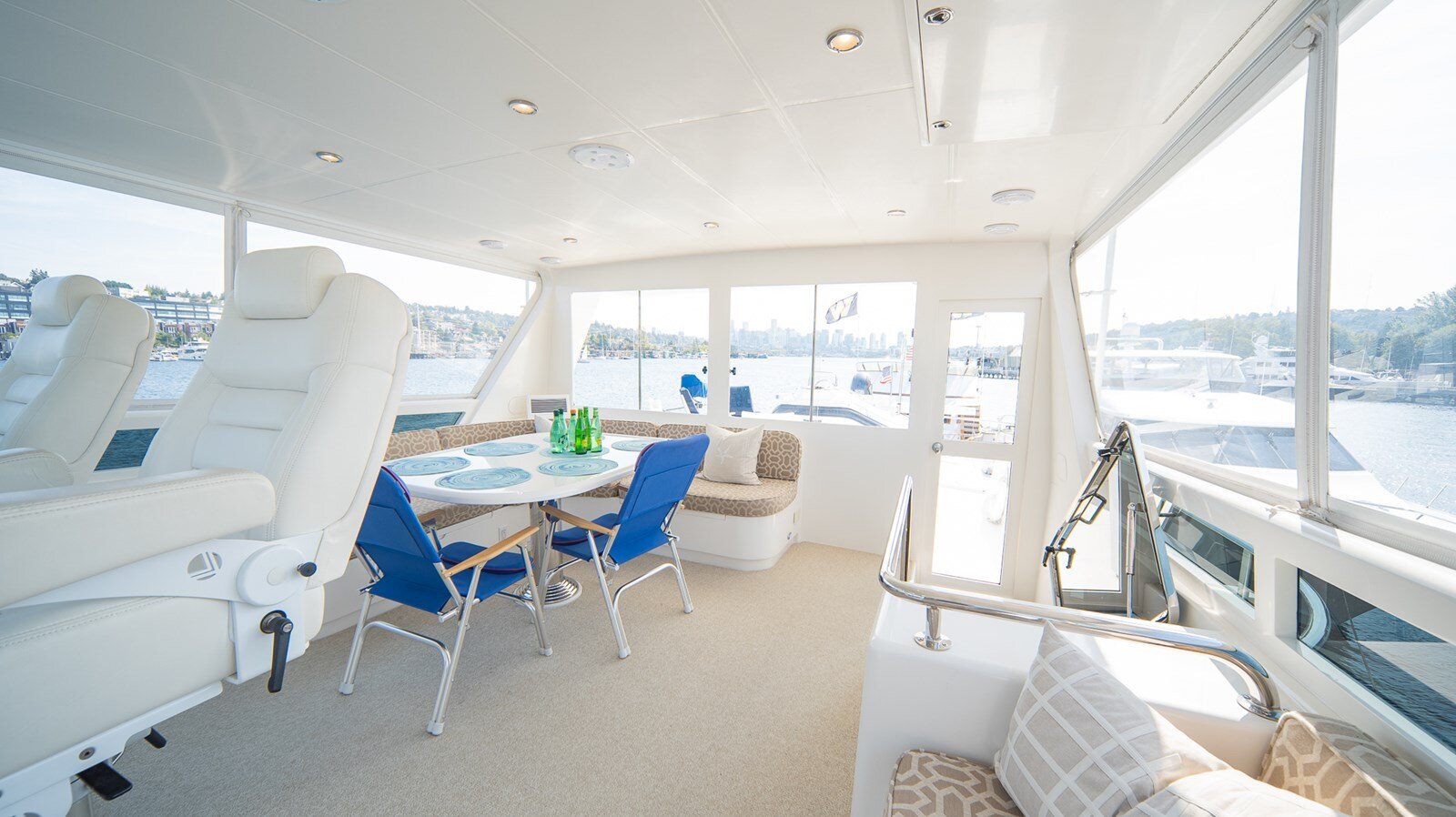 2012-hampton-yachts-68-e043b9