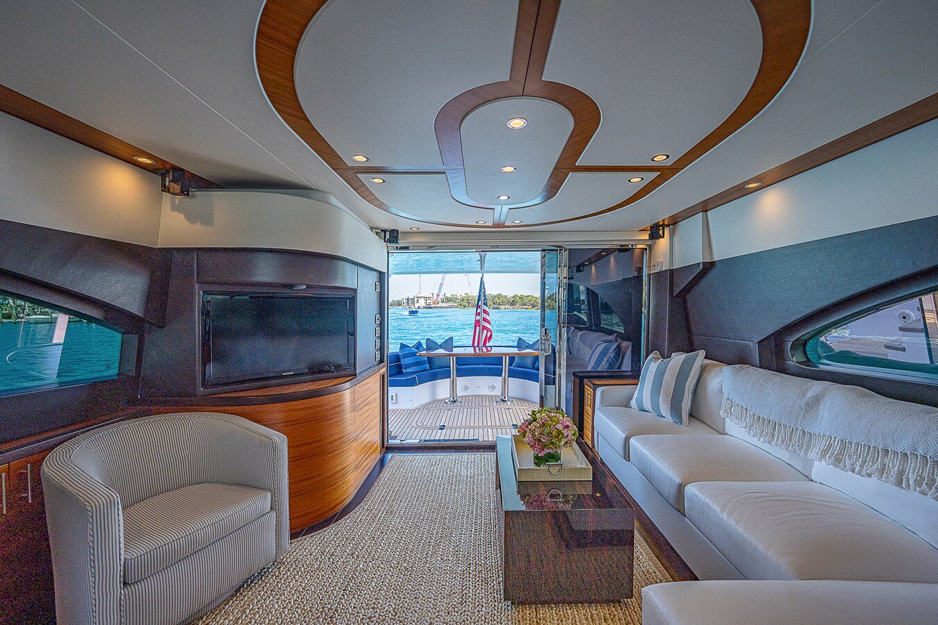 2012-hatteras-60-85b7de