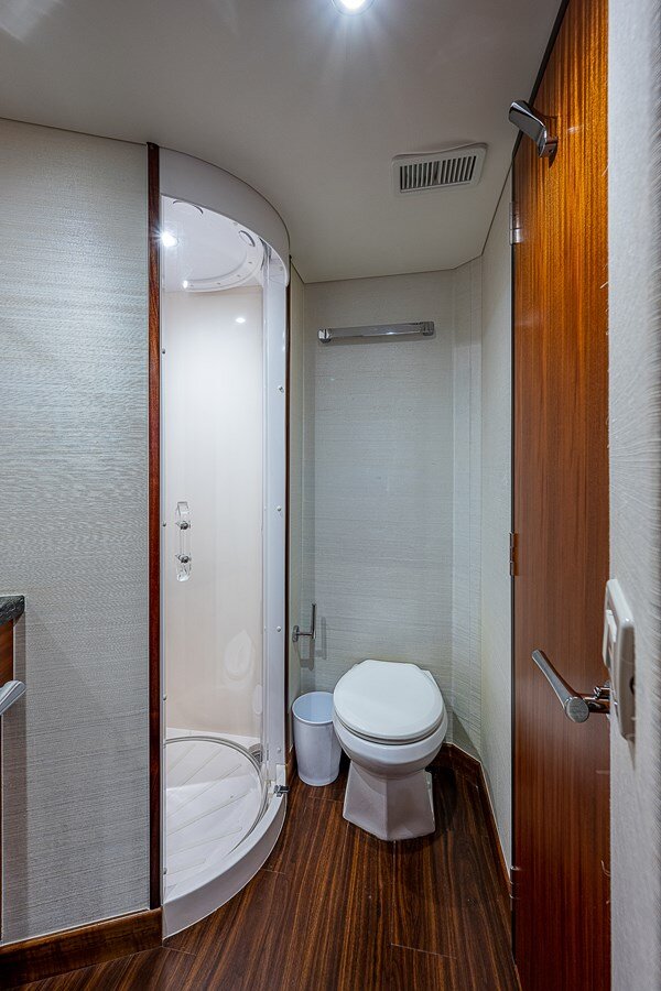 2012-hatteras-60-85b7de