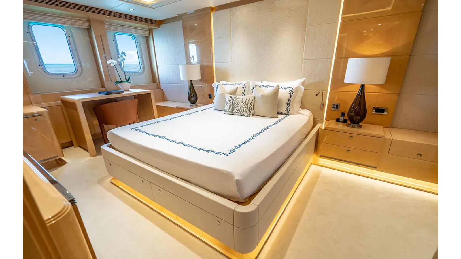 2012 HEESEN YACHTS 180' 6