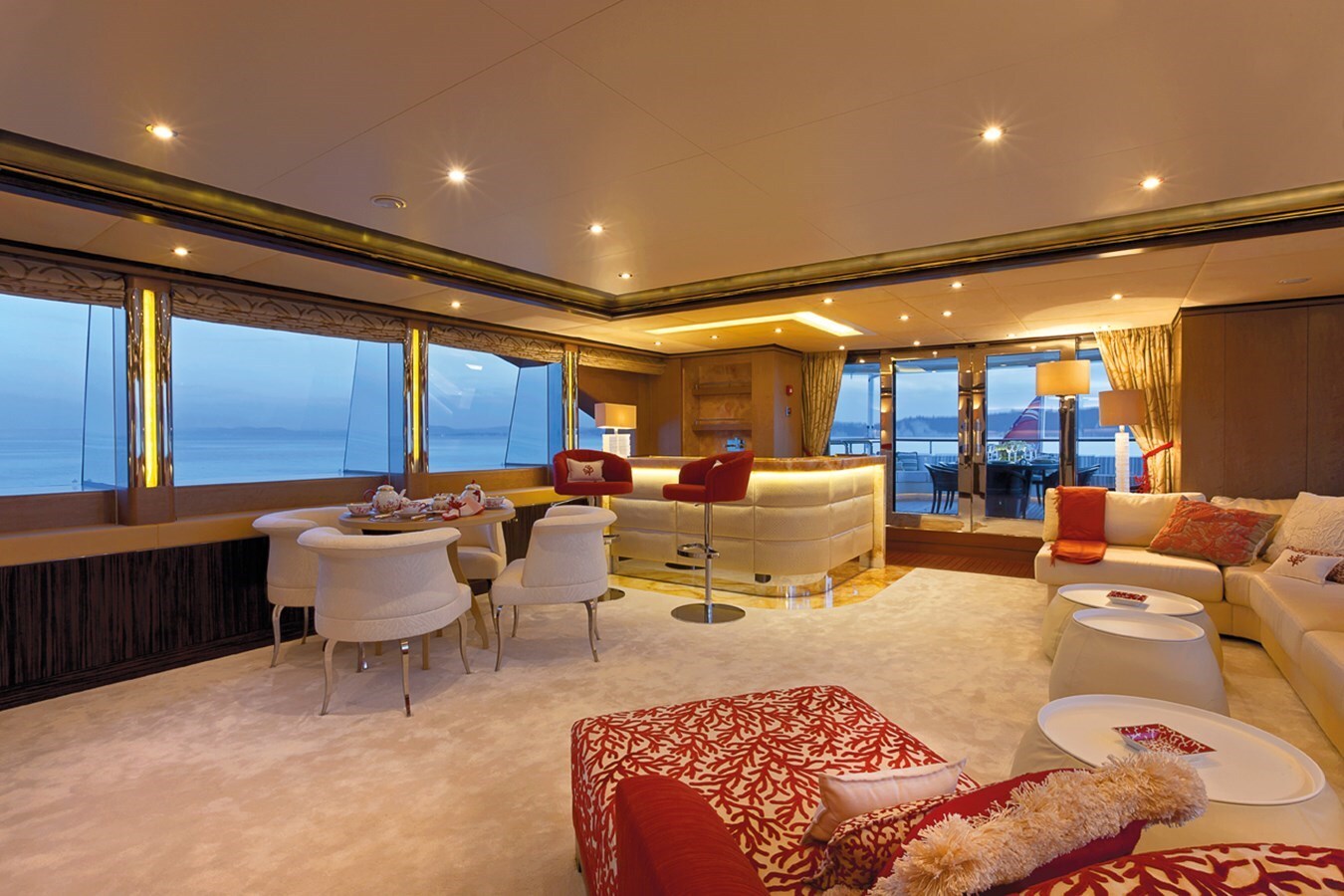 2012-isa-yachts-163-11-382b2a