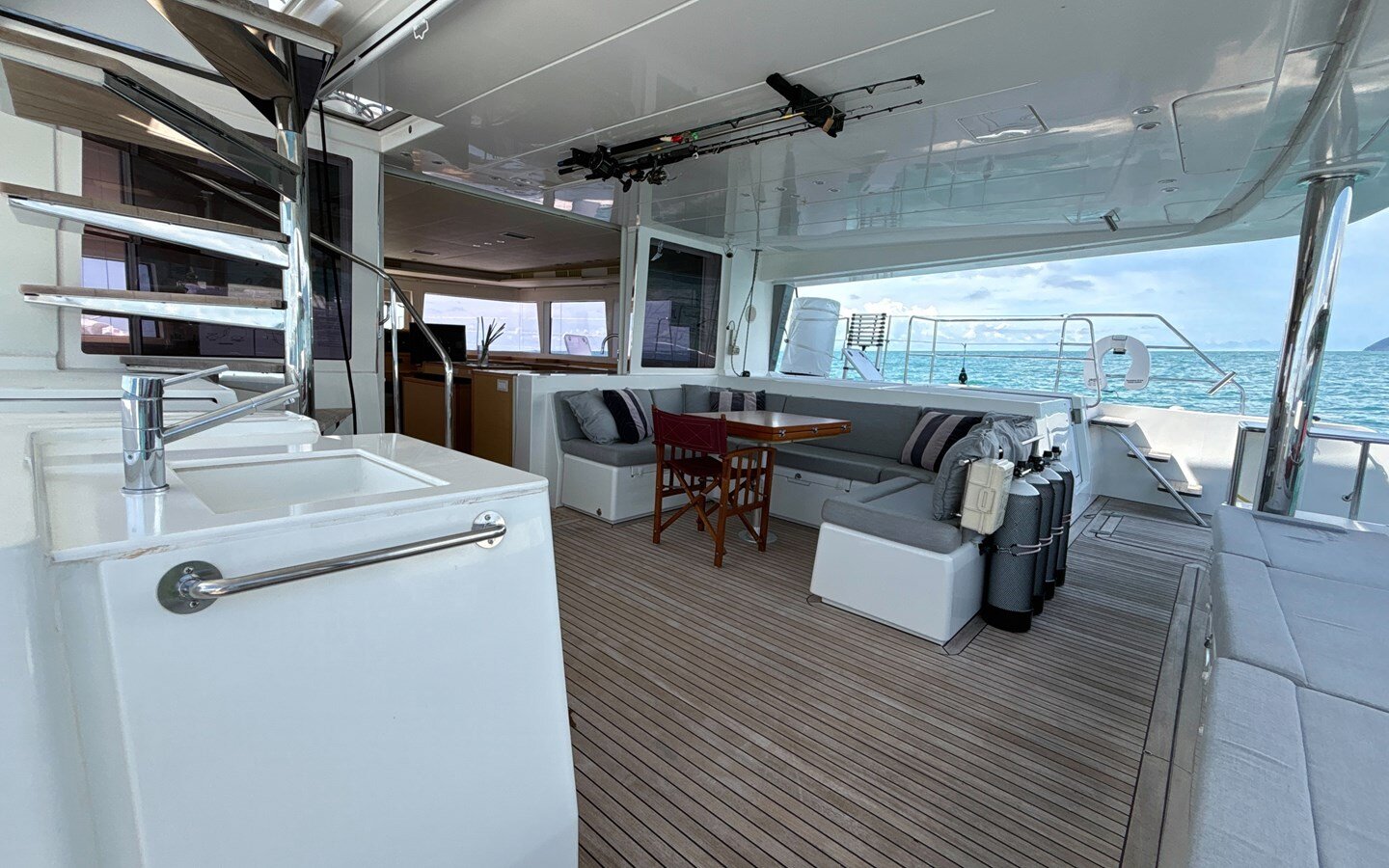 2012-lagoon-56-20d0b4