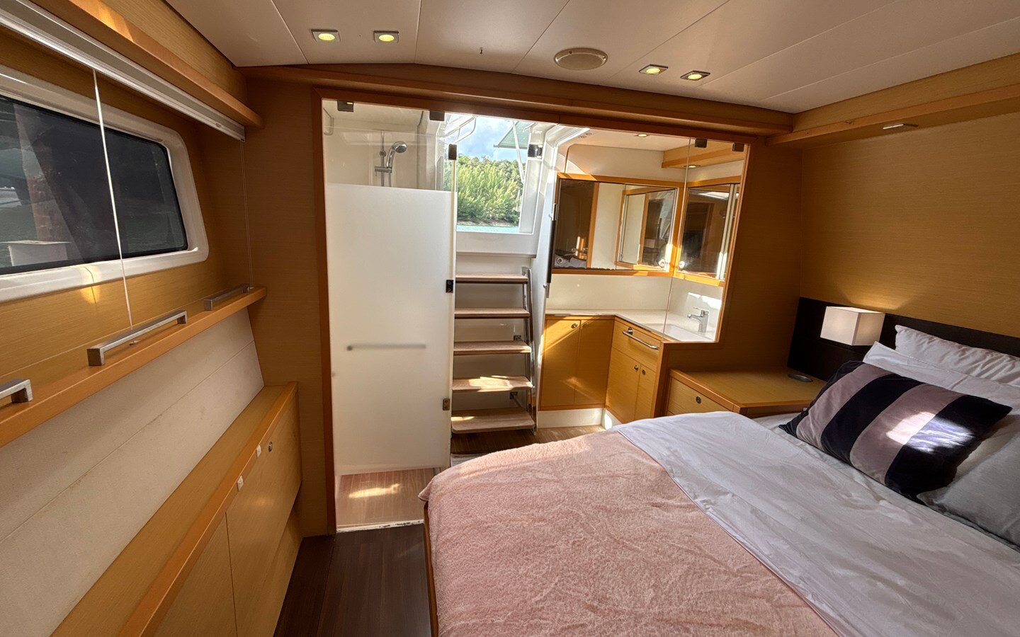 2012-lagoon-56-20d0b4