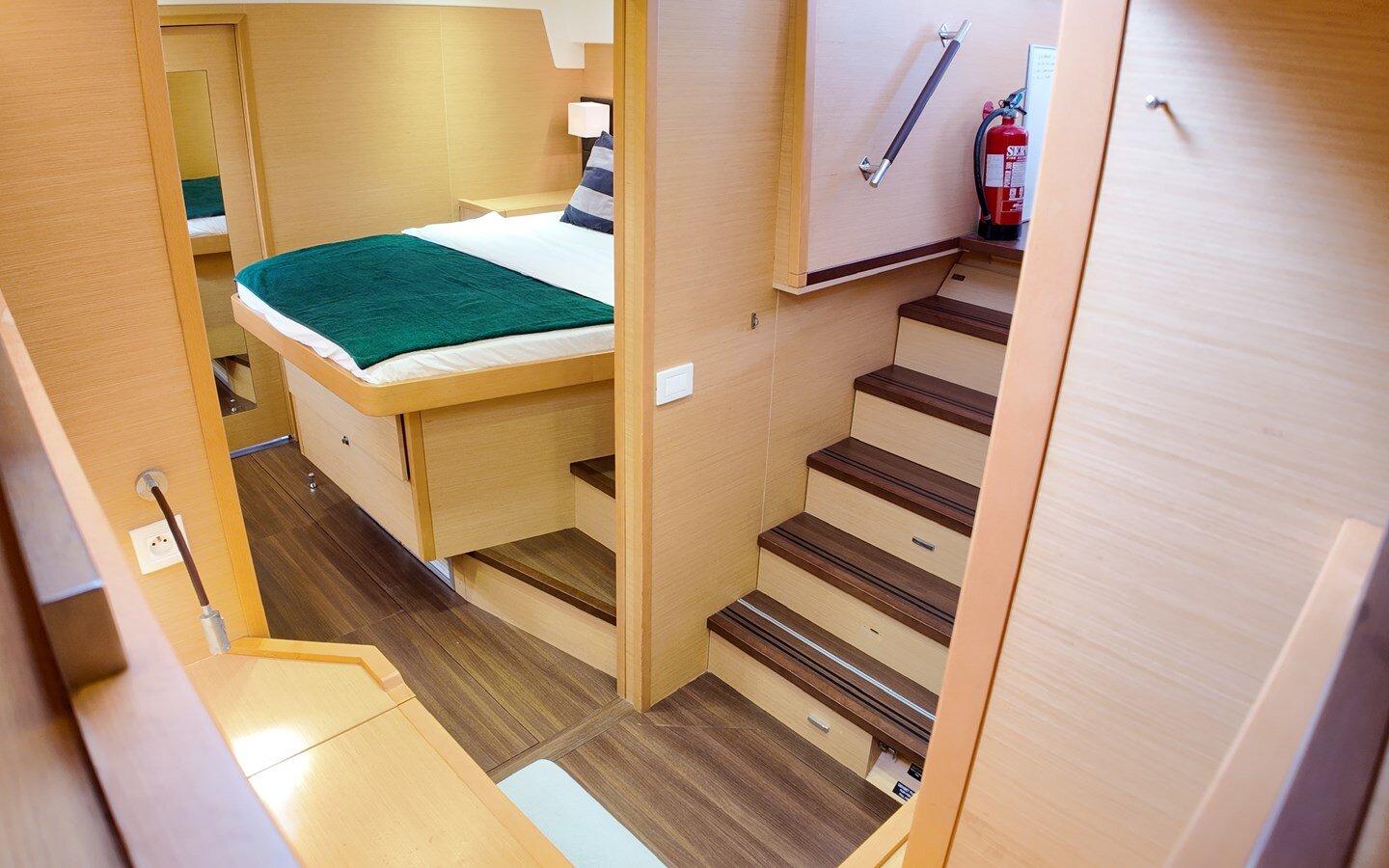 2012-lagoon-56-20d0b4